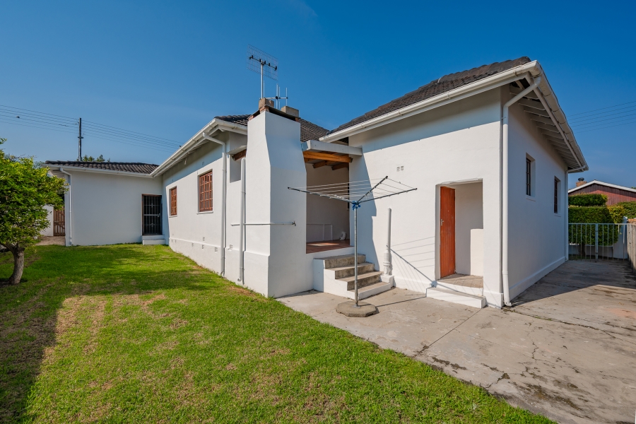 3 Bedroom Property for Sale in Lochnerhof Western Cape